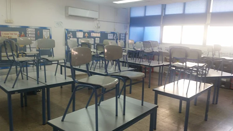 מרד המיצ"ב: כיתות ריקות בבת ים