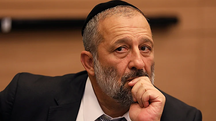 פרקליט המדינה ממליץ להגיש כתב אישום נגד אריה דרעי