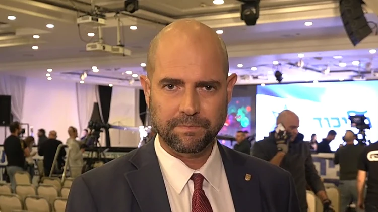 פרסום ראשון: נתניהו שוקל למנות את אמיר אוחנה לשר המשפטים