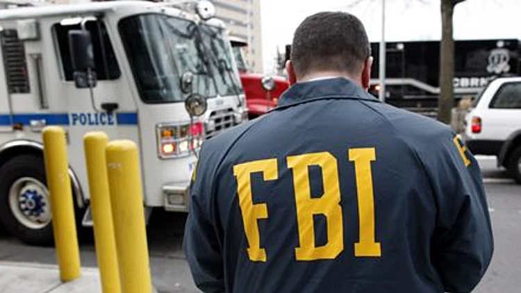 שוטר FBI