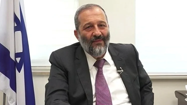 דרעי: מיום העצמאות הבא - התשלום לאומנים יוגבל ל-70 אלף שקלים