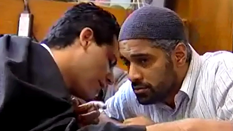 "כשהאהבה חזקה הכול מתגמד": אשתו של הרוצח שפועלת לקיצור עונשו