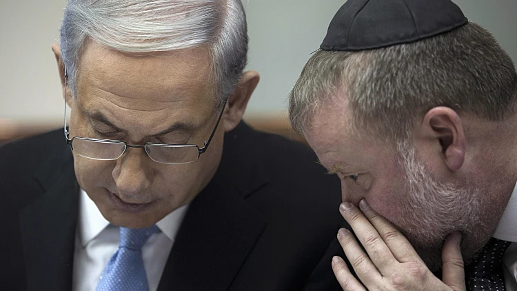 גורמים משפטיים: "היועץ יילחם בנסיונות להעניק חסינות לנתניהו"