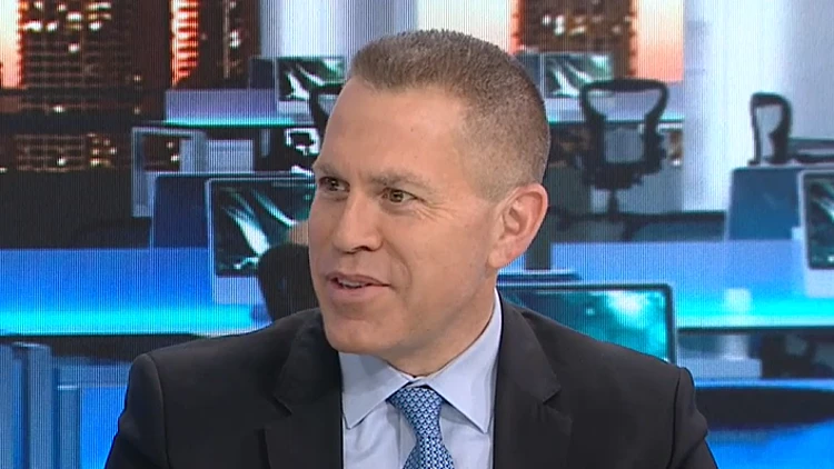 השר ארדן: "בשבועיים וחצי ניתנו כ-400 דוחות למשתמשי קנאביס"