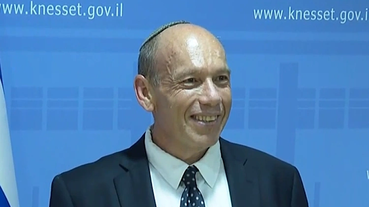 מבקר המדינה למחברת דוח המעונות: אצלי לא יהיה מסמך כזה