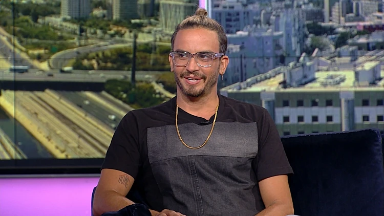 "עשיתי לייב ביוטיוב במשך חודש ואף אחד לא צפה"