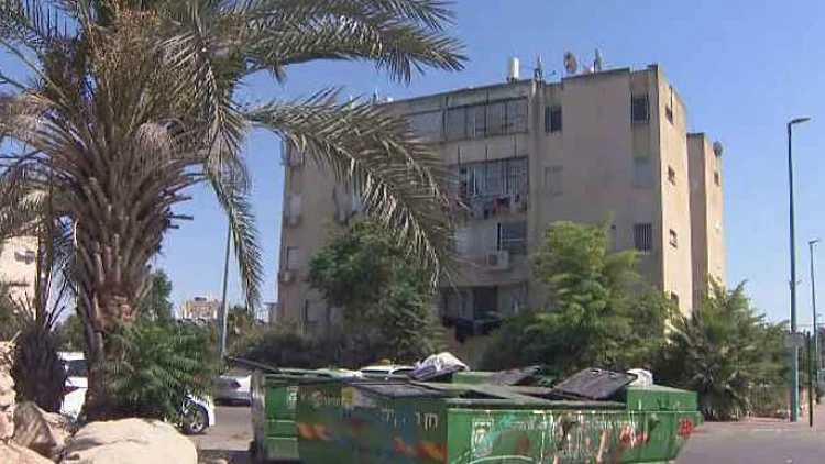 "נקשרה בידיה וברגליה": הוארך מעצר ההורים החשודים בהתעללות