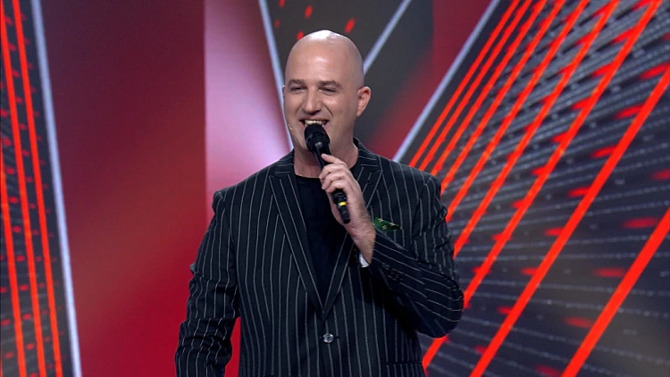 שיא השיאים: דורון מדלי בחיקוי קורע לסי היימן