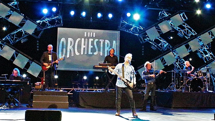 להקת The Orchestra