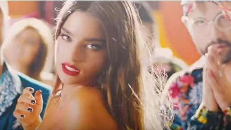 האולטראס ונועה קירל