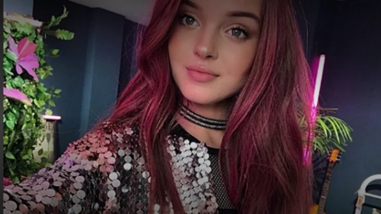 אנה זק ,אינסטגרם