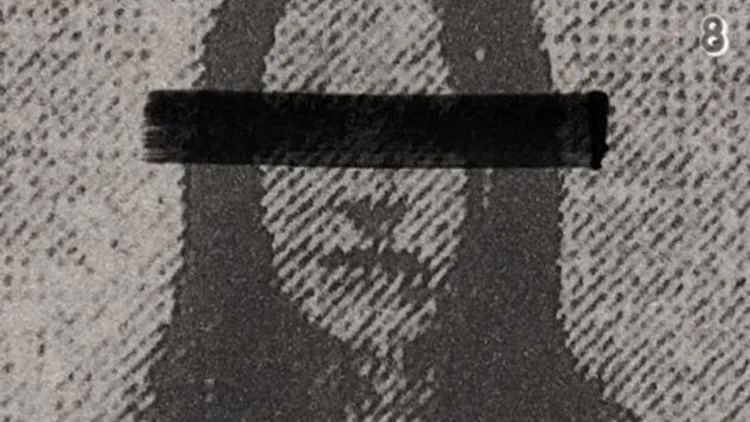 מתוך "צל של אמת"