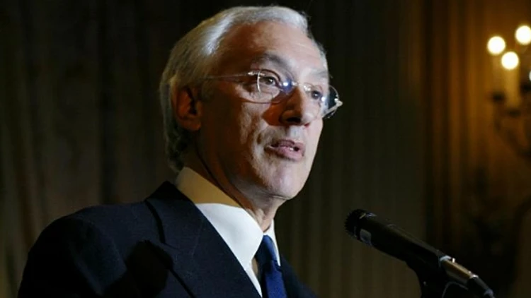 סטיבן בוצ'קו, מפיק על הוליוודי