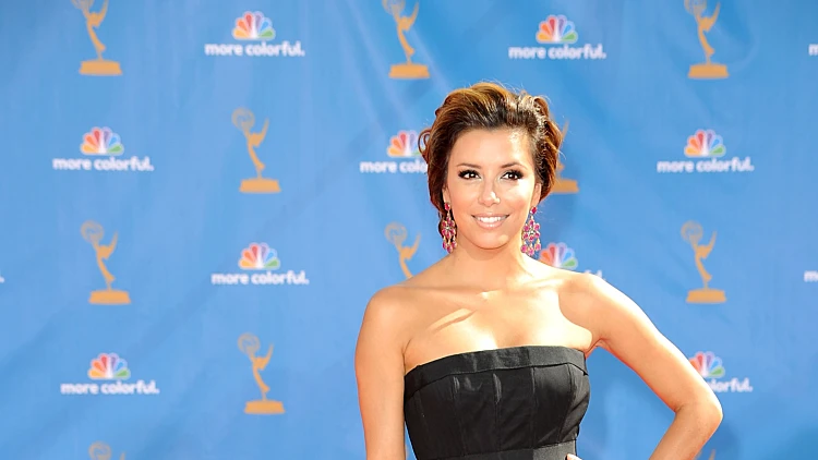 אווה לנגוריה על השטיח האדום בטקס פרסי האמי 2010