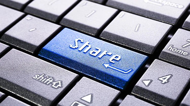 שיתוף בפייסבוק