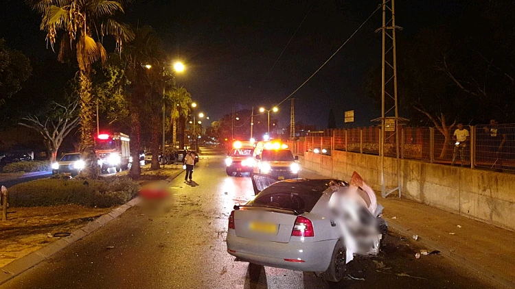 התאונה הקטלנית באשקלון: במשטרה מתקשים לקבוע מי נהג ברכב