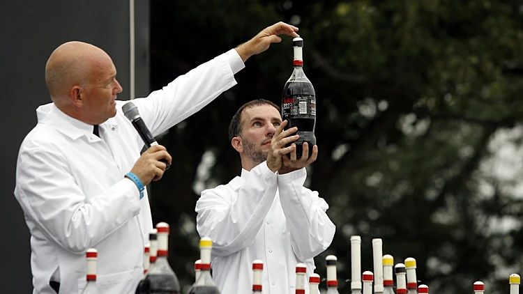 ניסוי קולה ומנטוס