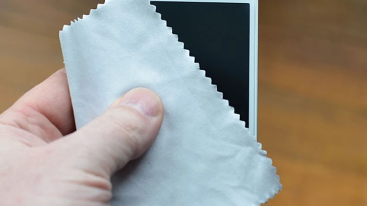 ניקוי אייפון