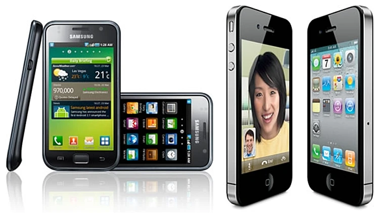 אייפון 4 או סמסונג גלאקסי S