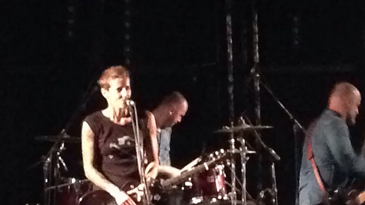 קייס צ'ויס בהופעה בברבי