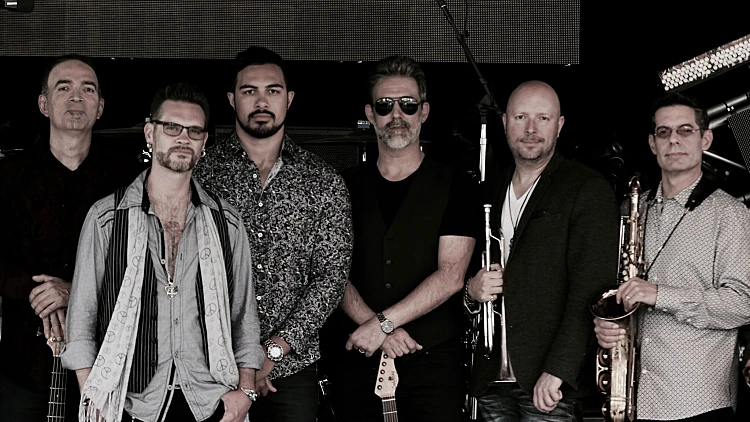 להקת דם, יזע ודמעות