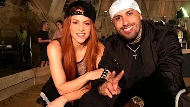 שאקירה וניקי ג'אם