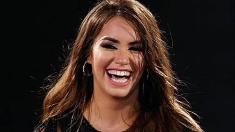 לאלי אספוסיטו