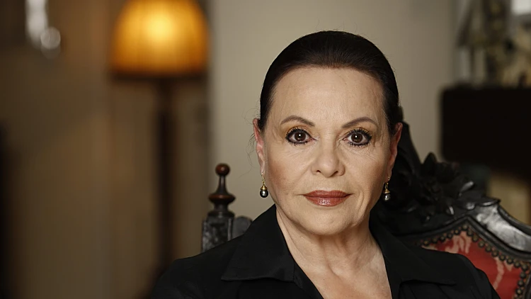 גילה אלמגור