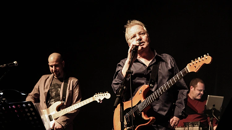 אלון אולארצ'יק