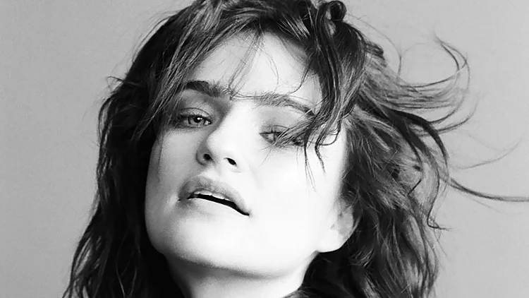 אניה בוקשטיין