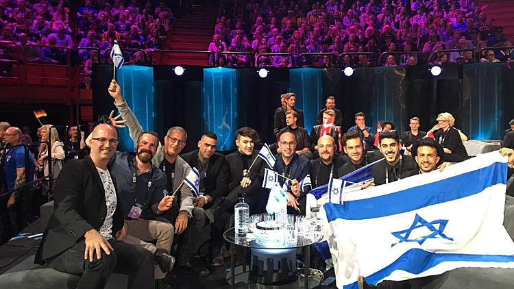 חובי סטאר ומשלחת ישראל לאירוויזיון 2016 על העלייה לגמר