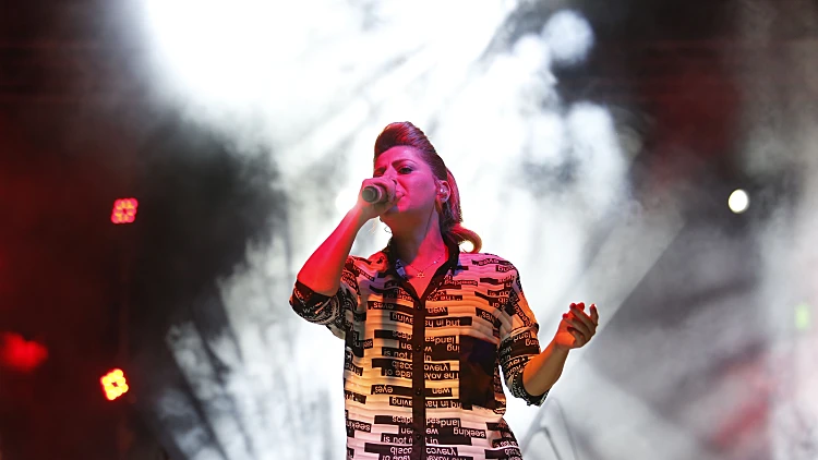 שרית חדד מופיעה בערב סליחות לנשים בחברון