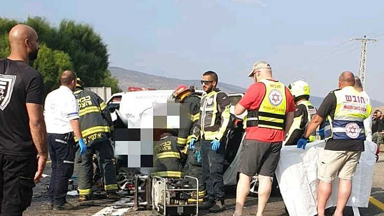 הקטל בכבישים: הרוג ופצוע קשה בתאונת דרכים בגליל