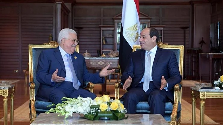 יו"ר הרשות הפלסטינית אבו מאזן ונשיא מצרים עבד אל-פתח א-סיסי, חדשות עשר