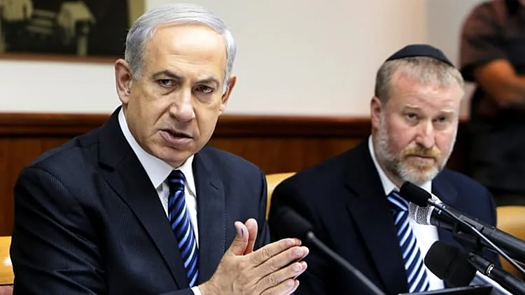 היועמ"ש דחה את בקשת נתניהו שלא לטפל בהסדר ניגוד העניינים שלו