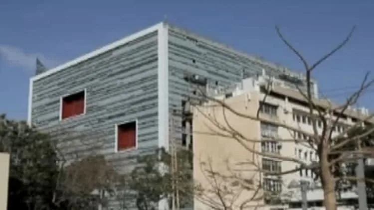 בניין סמי בעופר באיכילוב