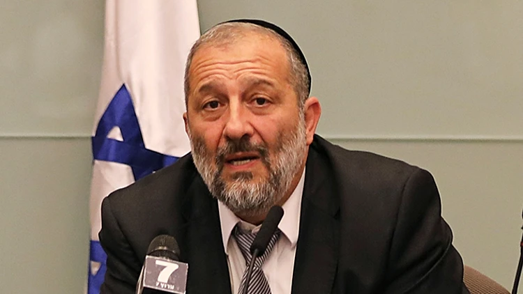 דרעי: חייבים להקים ממשלת חירום לאומית בגלל הקורונה