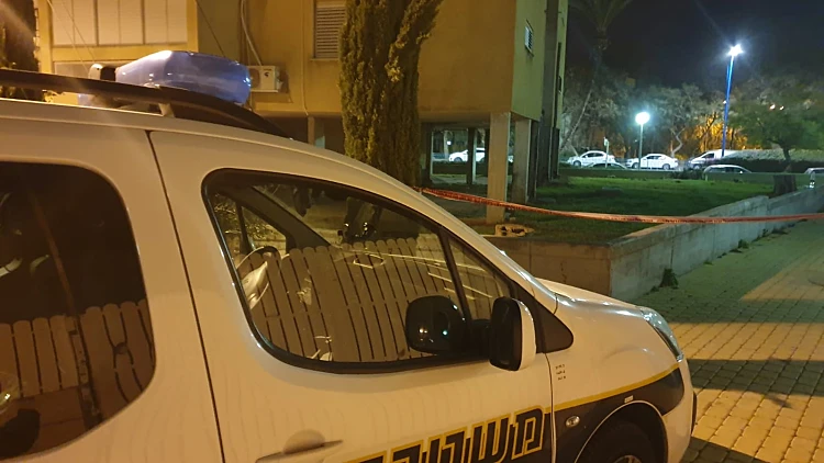 זירת הרצח ביבנה שבה נמצאה גופת הגבר