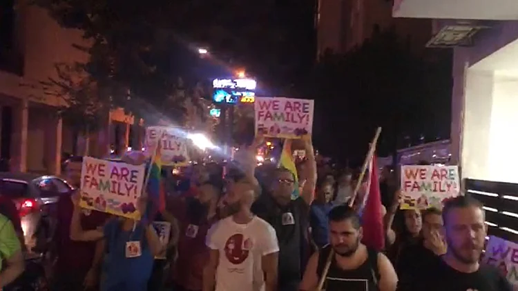מחאת הלהט"ב בצומת עזריאלי