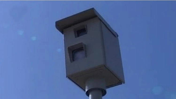 מצלמת מהירות