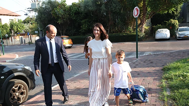 שר החינוך: "שנים שלא הייתה פתיחה כה רגועה של שנת הלימודים" | חדשות 13