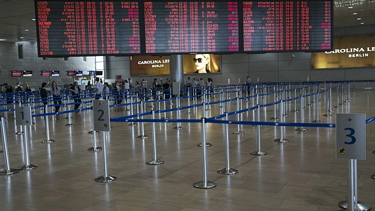 נמל התעופה בן גוריון במבצע "צוק איתן"
