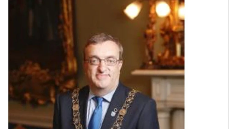 תמונת ראש עיריית דבלין כפי שהועברה על ידי אנשי ארדן(חדשות עשר )