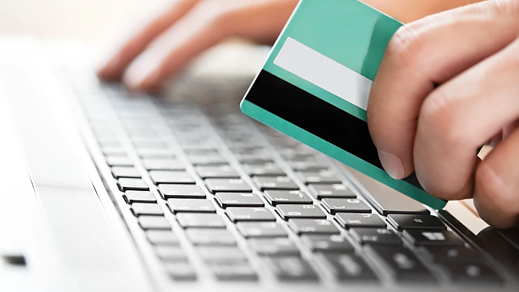 אתר חדש יספק לכם מספרי אשראי פיקטיביים