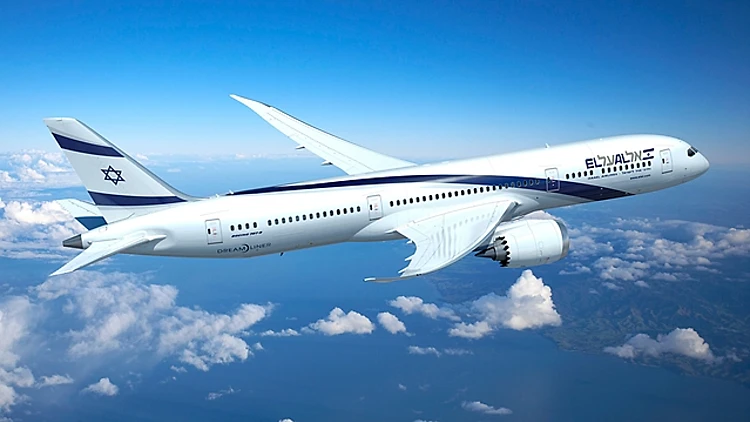 תחרות בענף ושיפור טכנולוגי: כך ירדו מחירי הטיסות בעשור שחלף