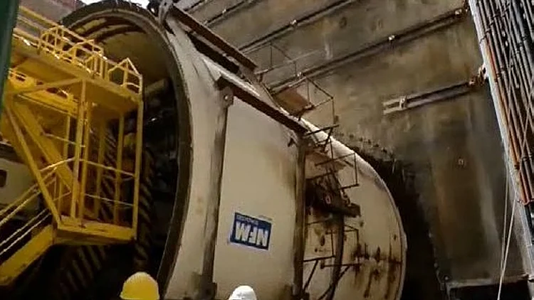 עבודות הרכבת הקלה בתחנת ארלוזורוב, תל אביב