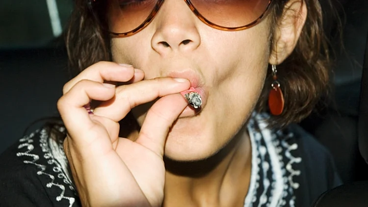 עישון מריחואנה