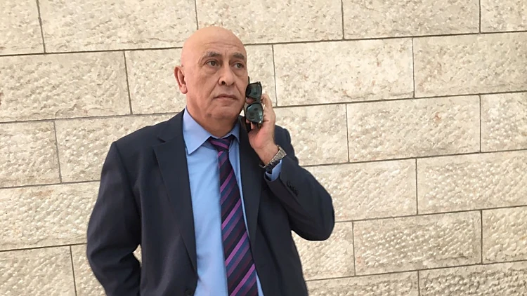 חבר הכנסת באסל גטאס בכניסה לבית המשפט לקראת קבלת גזר דינו