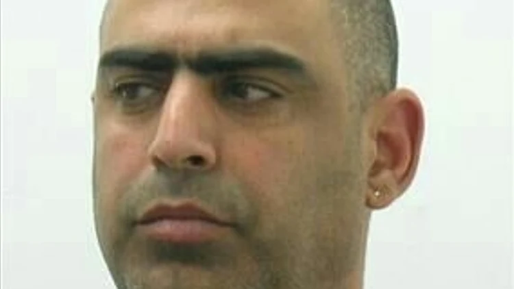 גל סהר, חשוד בקיום יחסי מין עם תלמידותיו בבית הספר "אורט" שבכרמיאל לפני עשור