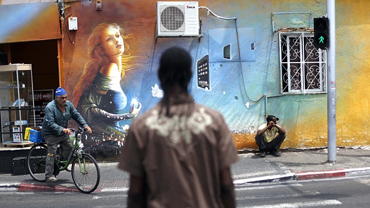 עובד זר בדרום תל אביב